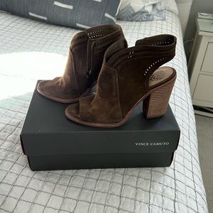 Vince Camuto Valleywood Suede Heels